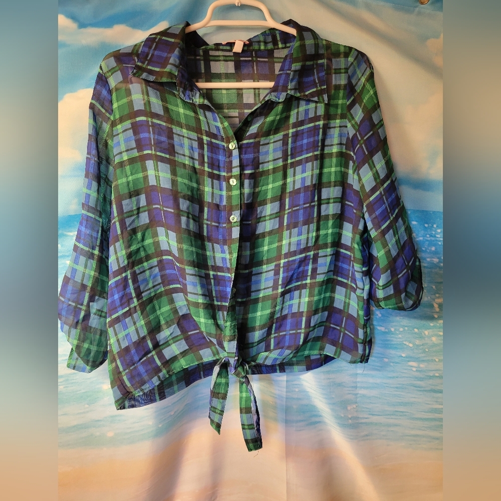Bongo Sheer Plaid Long Sleeve Button Down Shirt‎ Womens Size Medium